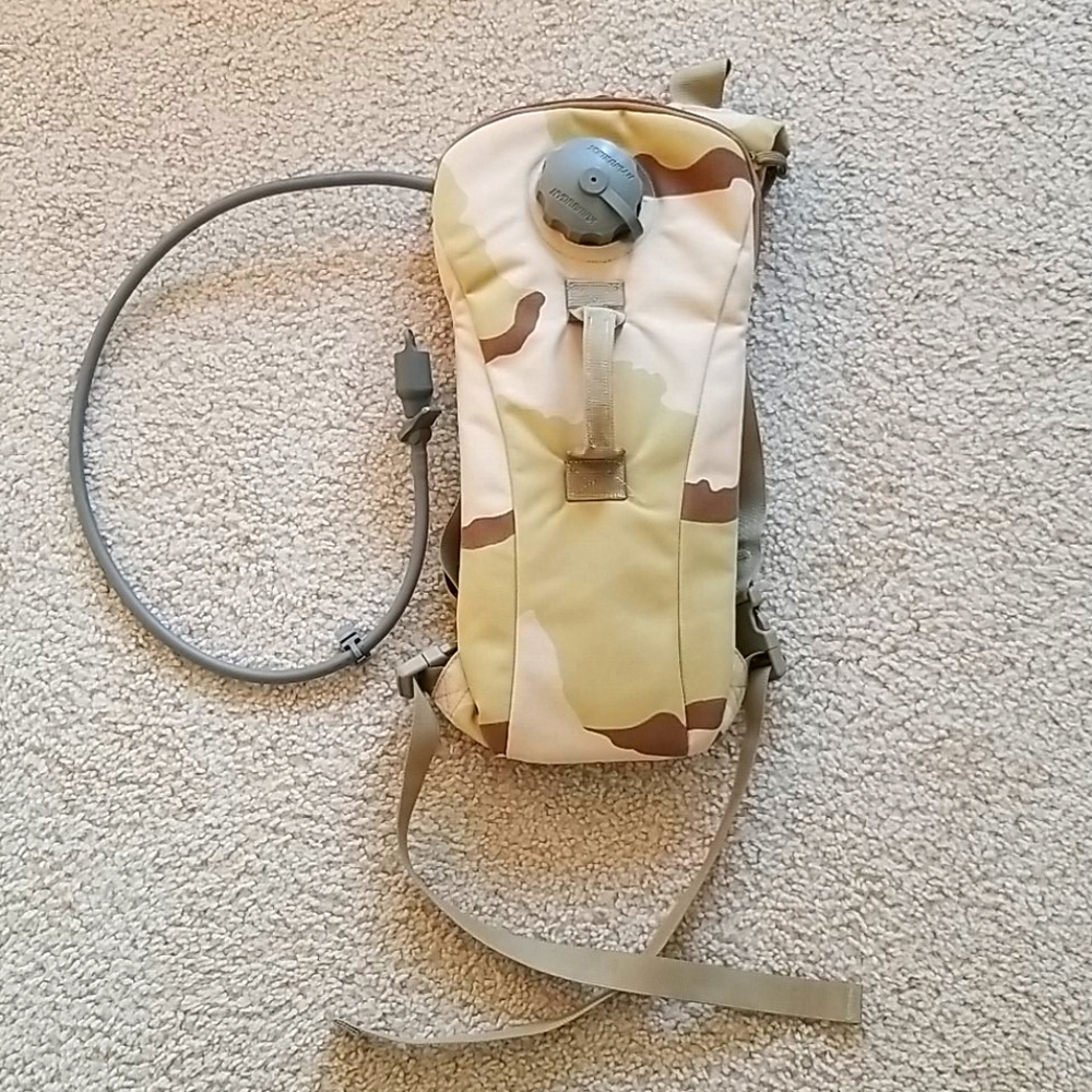 Hydramax Camo Hydration Pack Unused and New